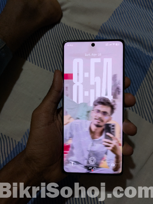 Tecno camon 40